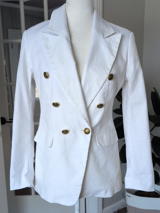 Banana Republic Factory Jackets & Blazers - Banana Republic Factory White Double-Breasted Cotton Blazer with Gold Buttons 4
